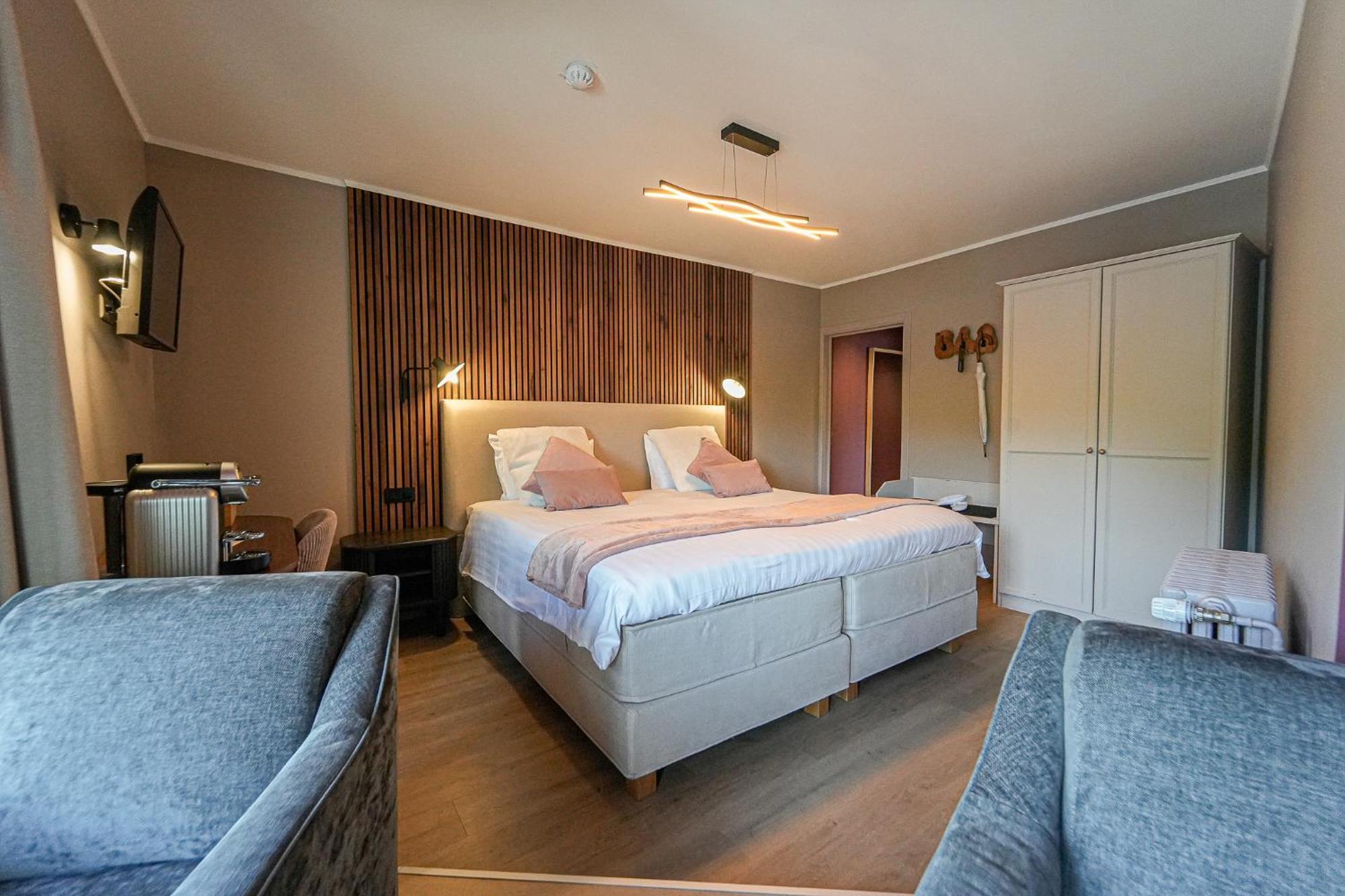 Hotel Panorama Bouillon Esterno foto